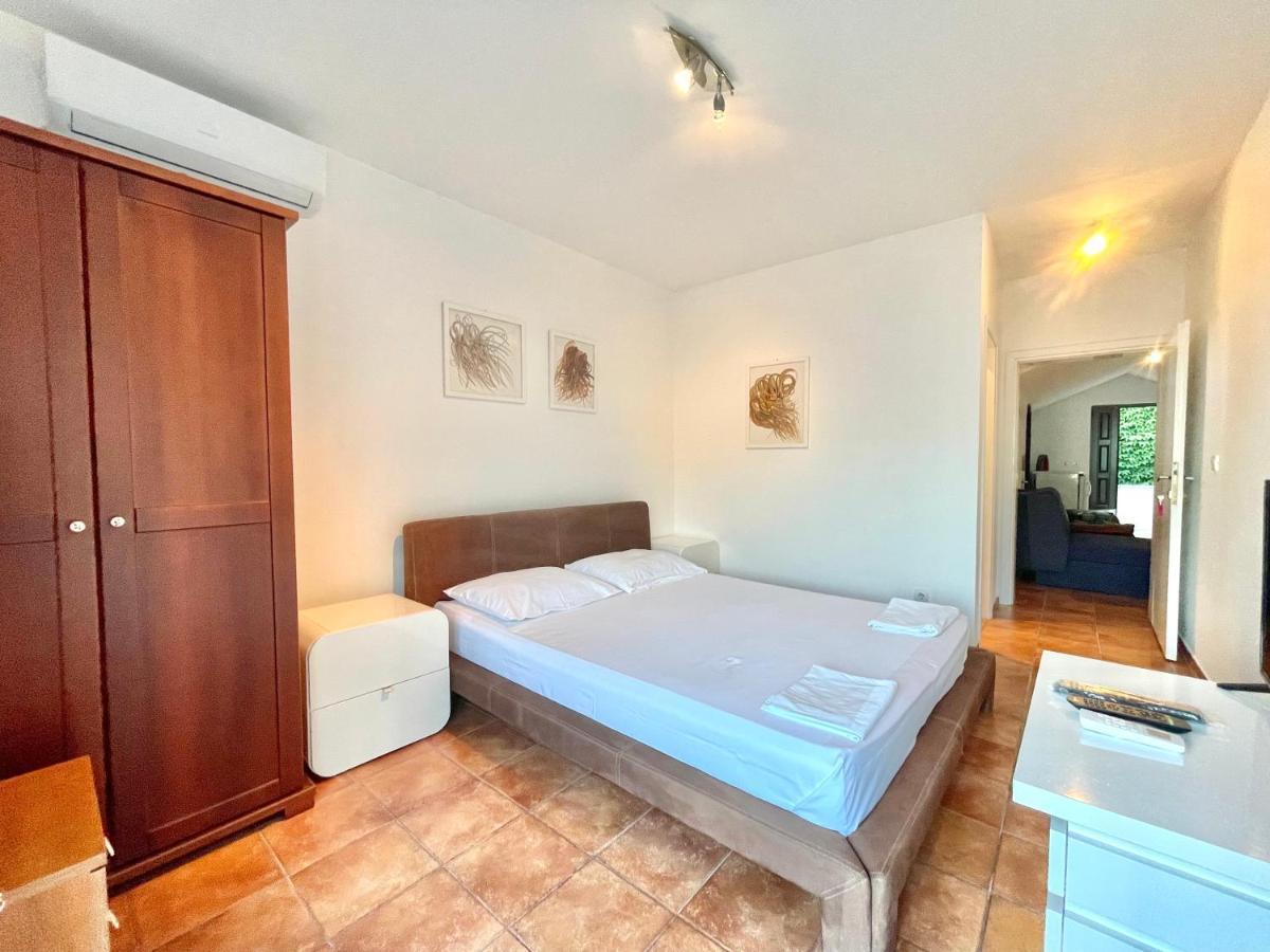 Sea View Apartments Milo Будва Экстерьер фото
